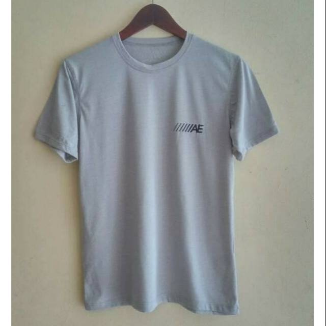 Kaos American Eagle active graphic Original