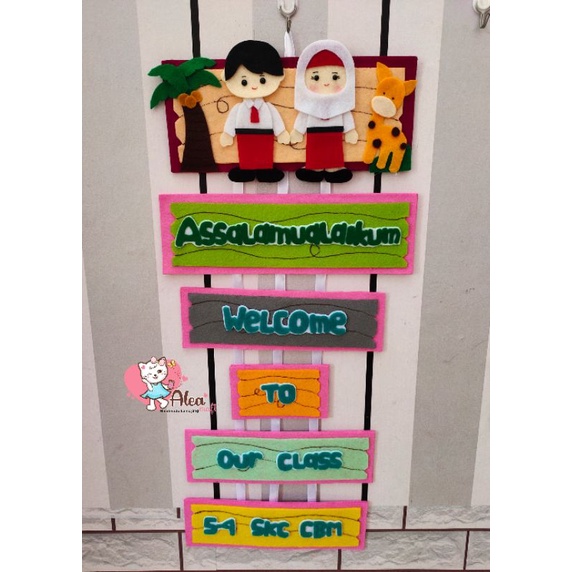 Hiasan dinding kelas Assalamualaikum Welcome to our class