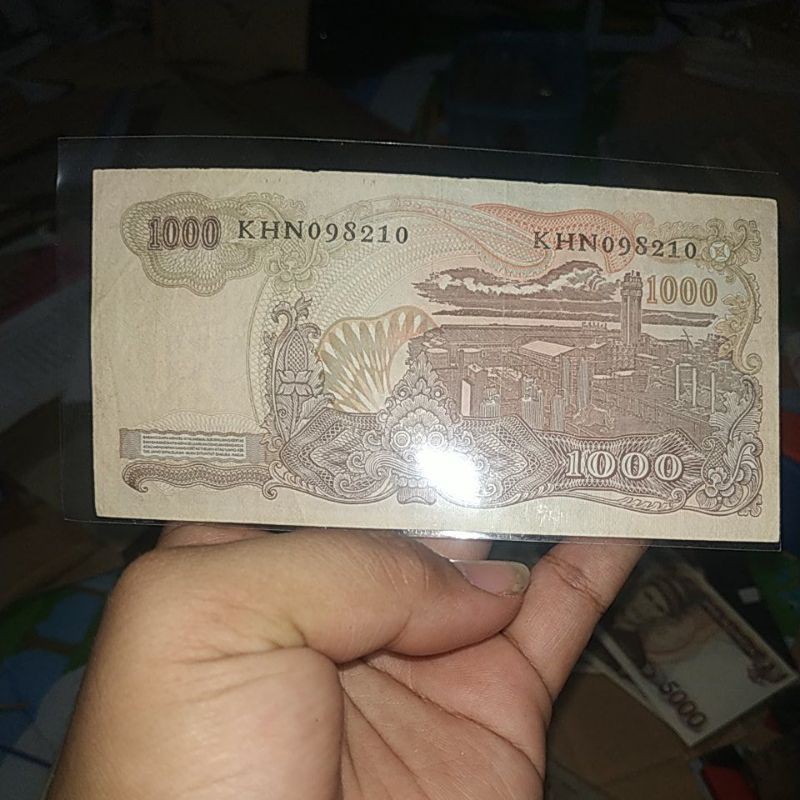 Uang kuno 1000 rupiah jendral sudirman rp 1000 rp.1000 bahan mahar nikah 21 rupiah 2021 rupiah