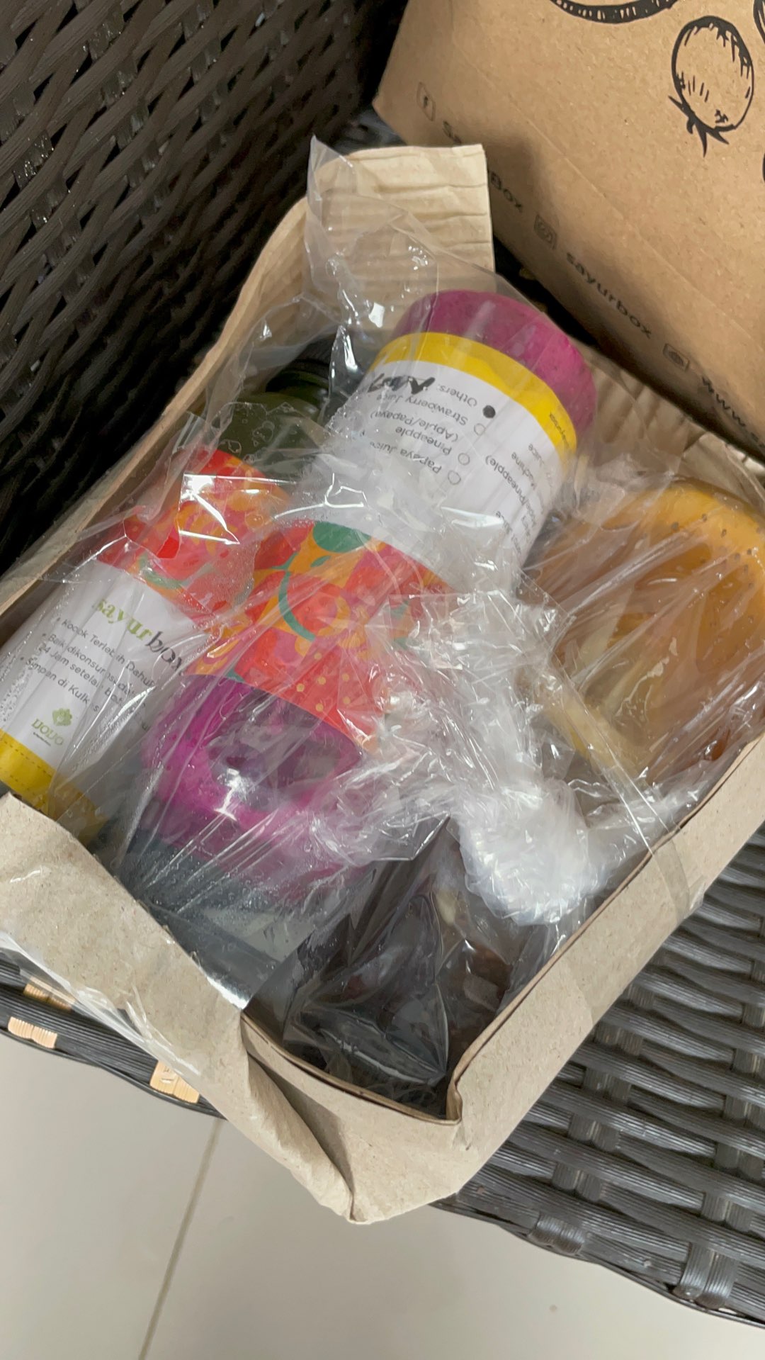 Sayurbox Ijo-ijo Kitchen Infused Water Sereh Dan Jahe 350 Ml