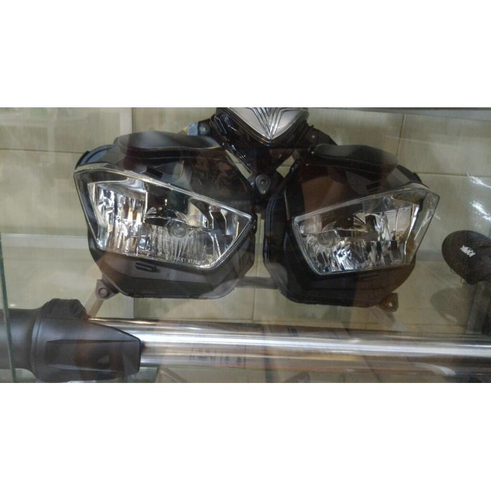 lampu depan yamaha r25 (reflektor)