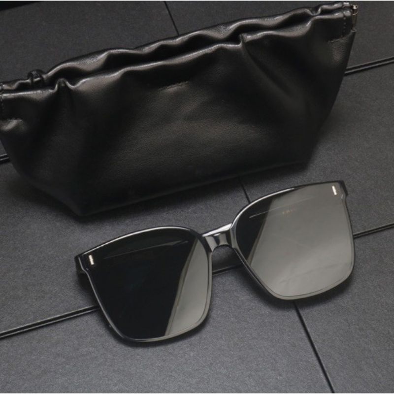 KACAMATA KOTAK HITAM KOREAN FASHION SUNGLASSESS WANITA PRIA / KACAMATA HITAM KOREA