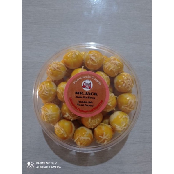 

kue nastar /kue kering/cemilan manis/makanan manis