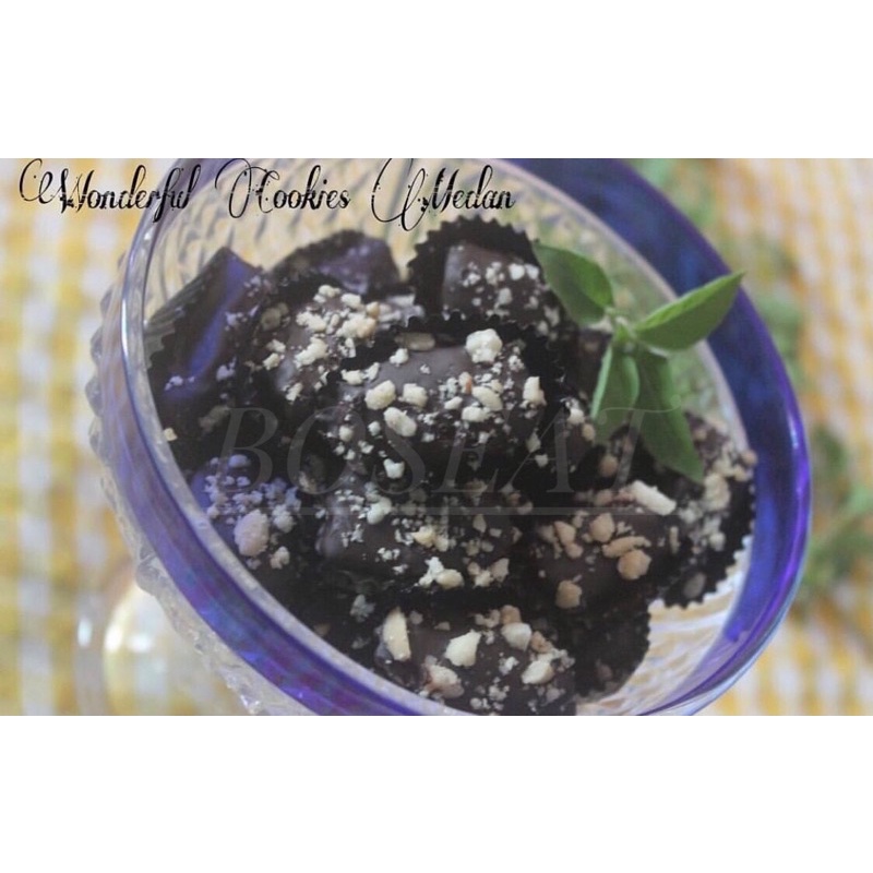 

{TERENAK} Kue lebaran kurma coklat Terendull bikin nagih (250gr)