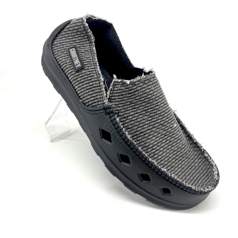 Sepatu Slip On Pria COURTNEY DBEST / JONAN (38-44)