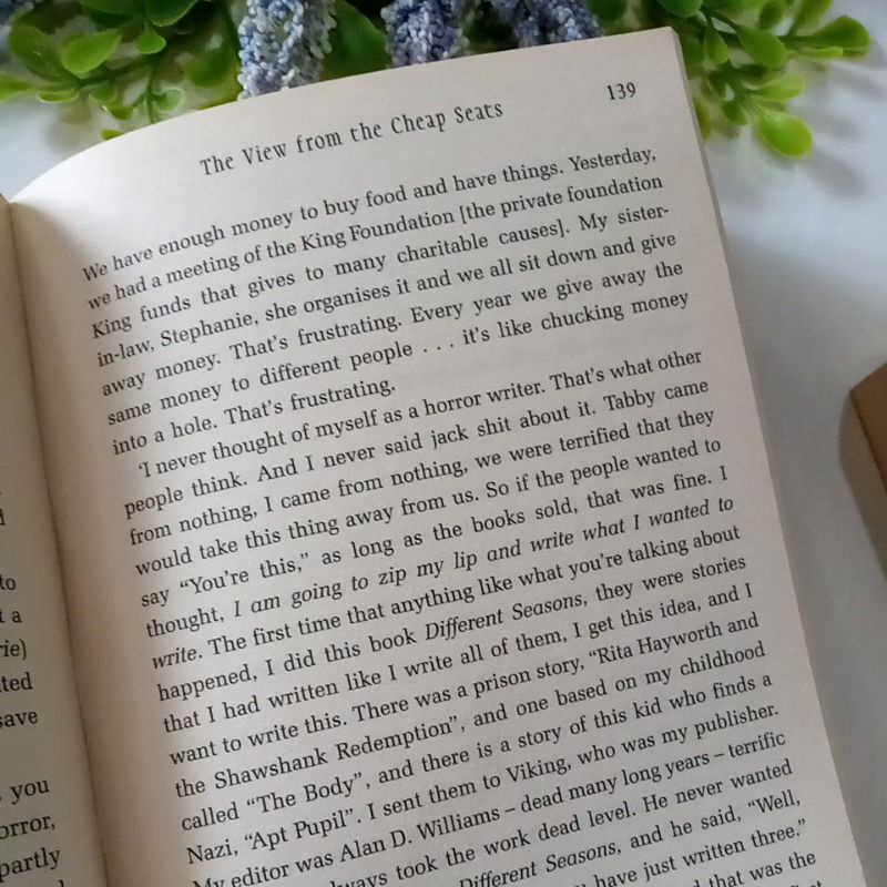 [ FIKSI ] Neil Gaiman Anansi Boys sandman Preloved Bahasa Inggris Original-6