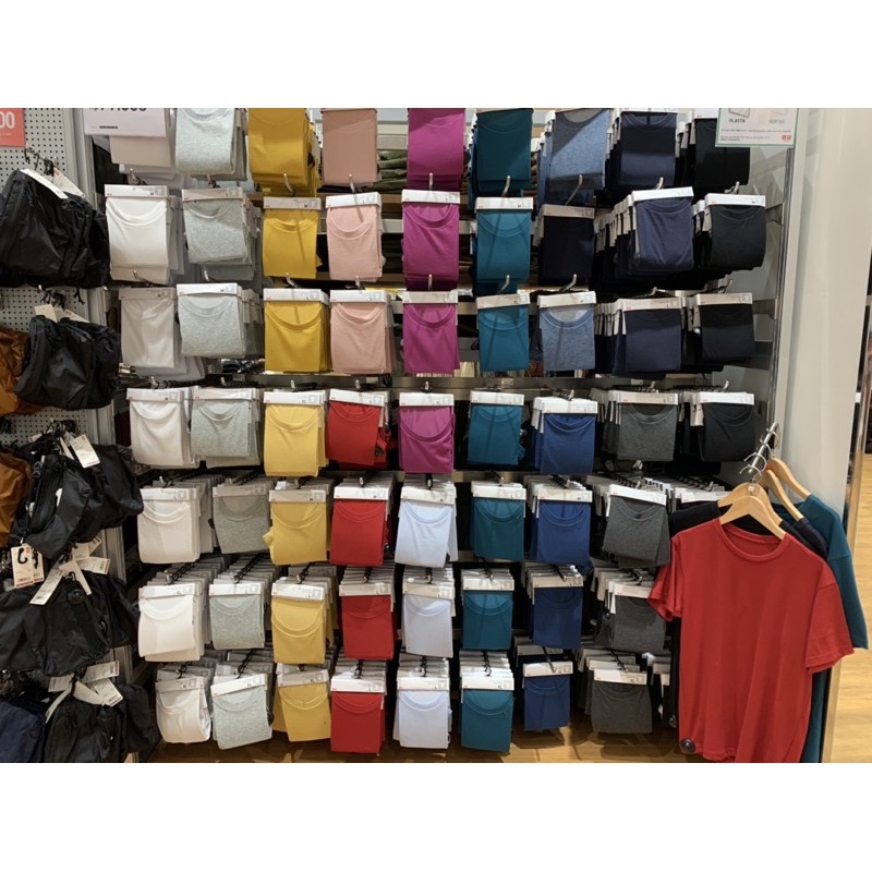 Kaos Polos Uniqlo Pria