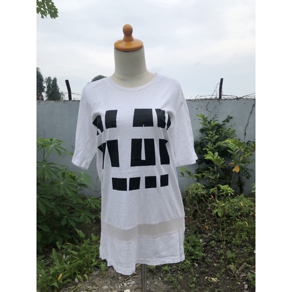 Kaos Second Branded Cantik