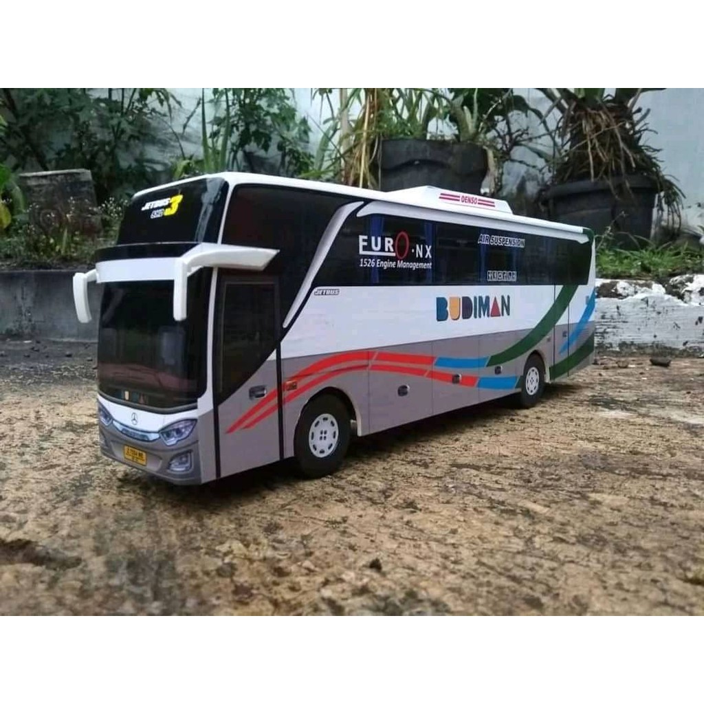 Miniatur Bus Budiman SHD