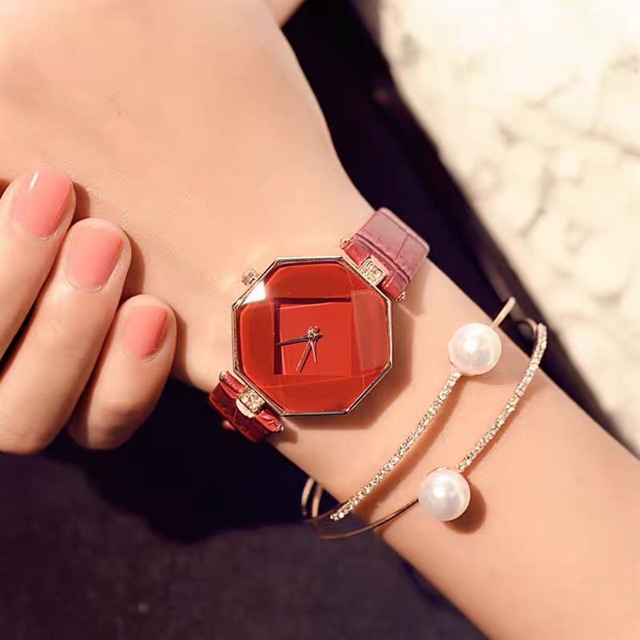 ［Ready Stock］Jam tangan wanita fashion kulit Kasus segi delapan gaya Korea S1054