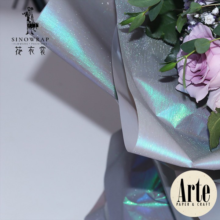 

iDk90 20 Lembar Cellophane Hologram Kertas Buket Korea Bunga Flower Wrapping Paper Kado Arte Grosir