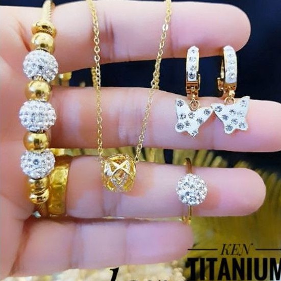 Titanium set perhiasan wanita xvb32