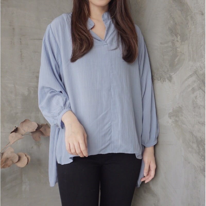 Biana Vneck Shirt Atasan Wanita Kemeja Oversized Katun Rayon Crinkle Lengan Panjang