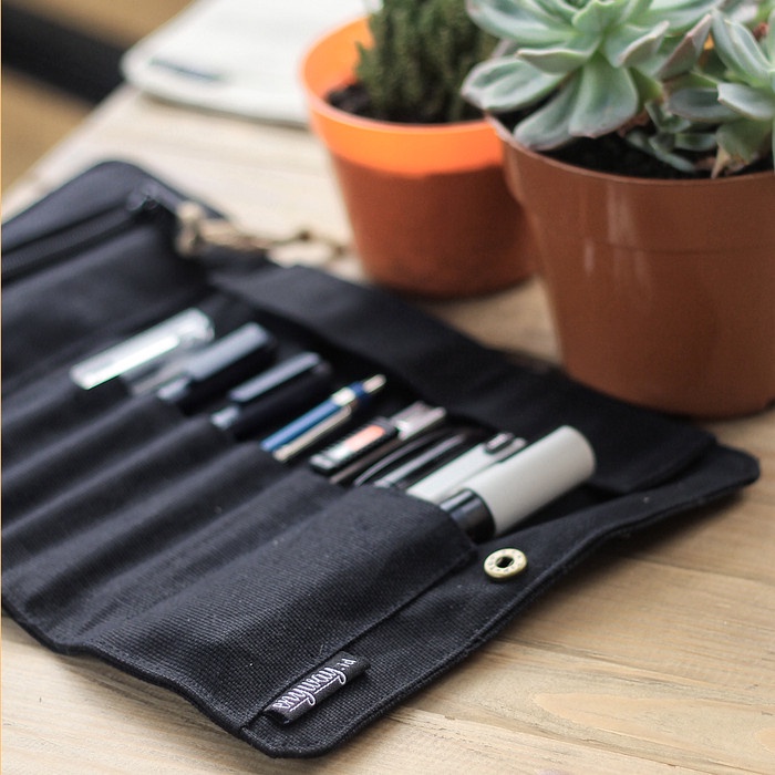 

Roll Up Pencil Case Black Edition - Hitam promo