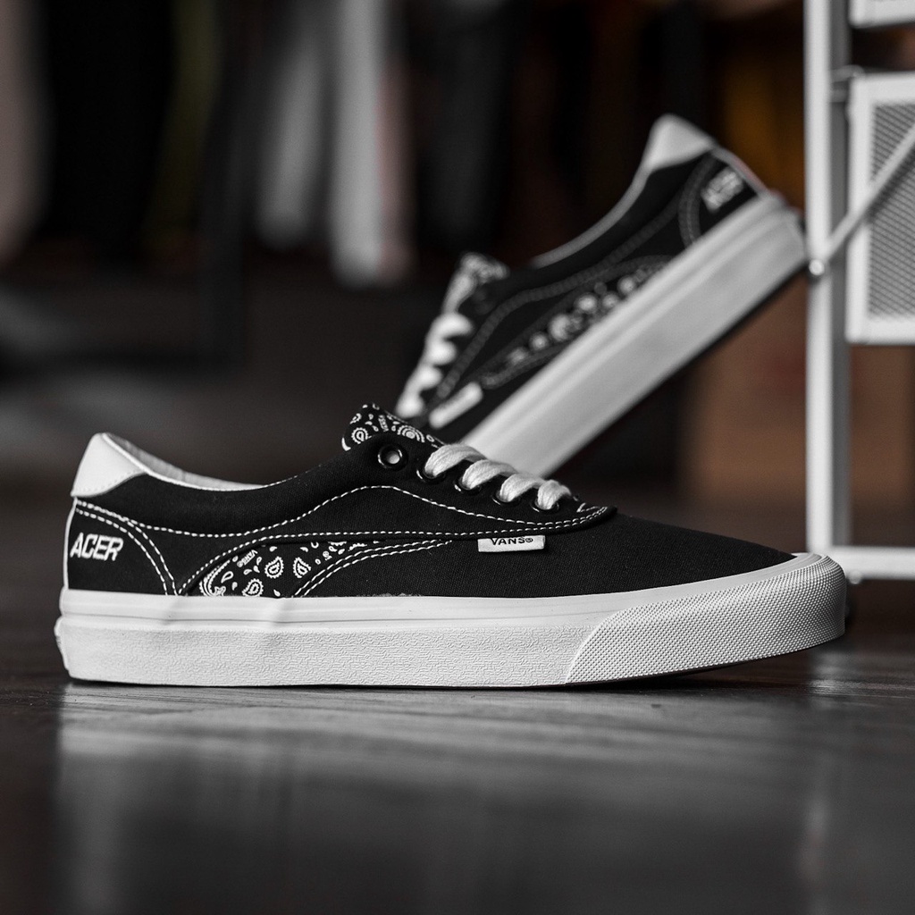 VANS SUEDE BANDANA ACER NISP BLACK/WHITE ORIGINAL 100%