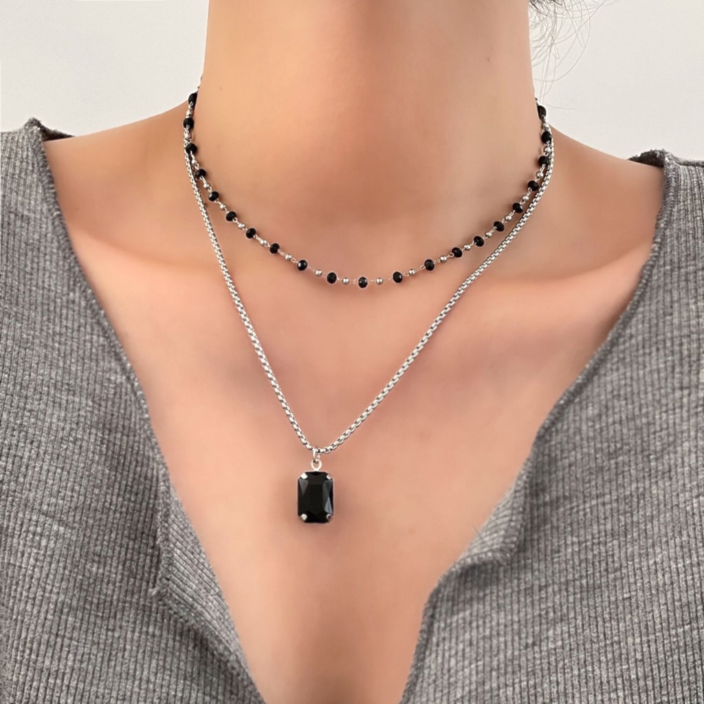 Kalung Manik-Manik Model Double Layer Warna Hitam