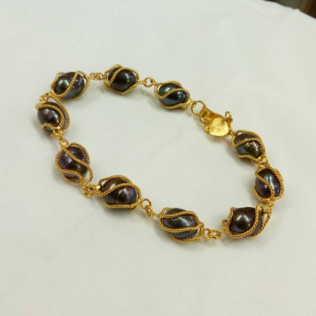  Gelang  mutiara  air tawar hitam kurung lapis emas 24k 