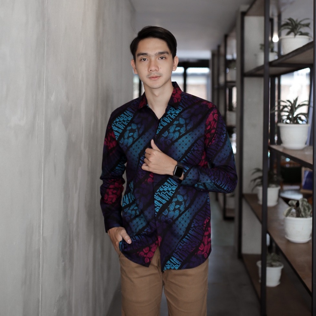 Batik Pria Lengan Panjang Slimfit Premium Distro