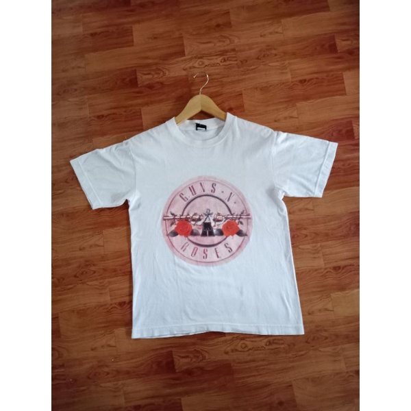 Kaos Guns n roses second