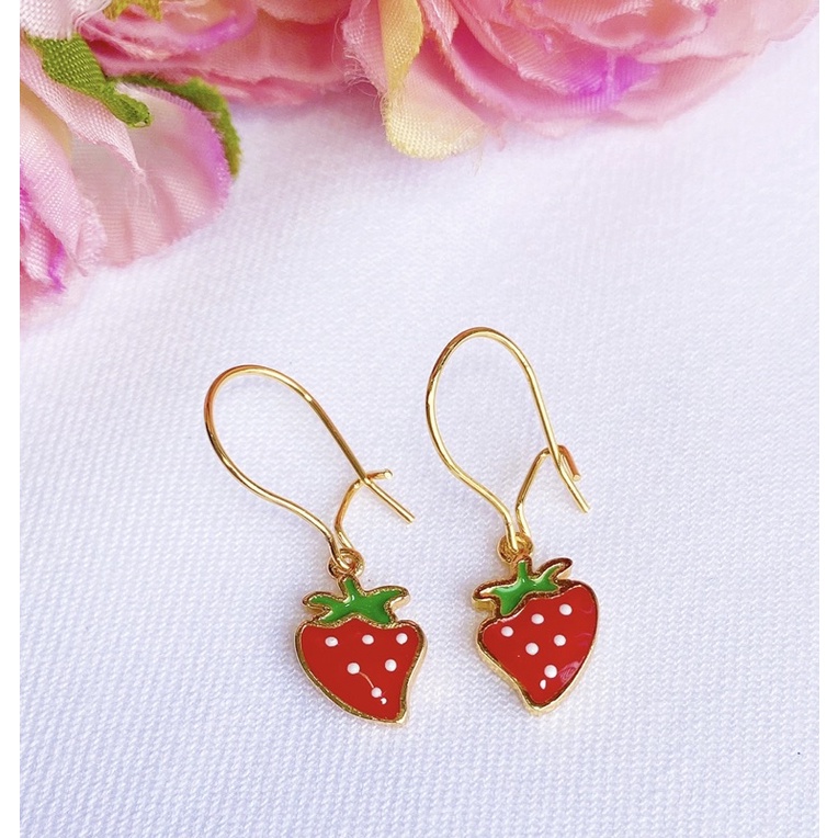 Anting Anak Strawberry Lapis Emas 18k