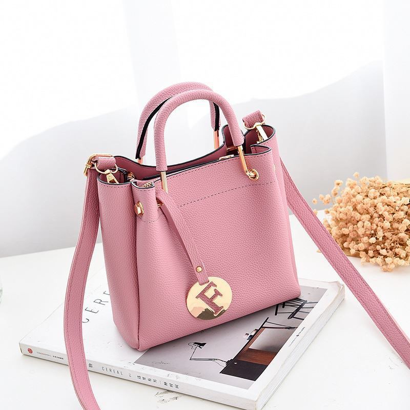 TAS SELEMPANG DAN HANDBAG WANITA STYLISH NEW MODEL 100% IMPORT BAHAN PREMIUM WARNA PINK