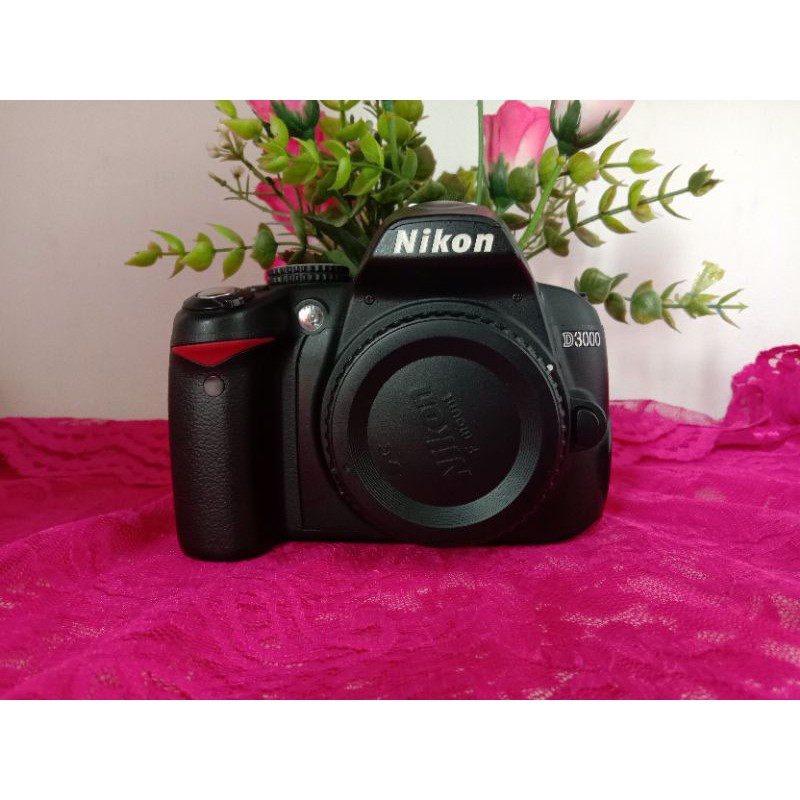 DSLR Nikon D3000 (BO) body only