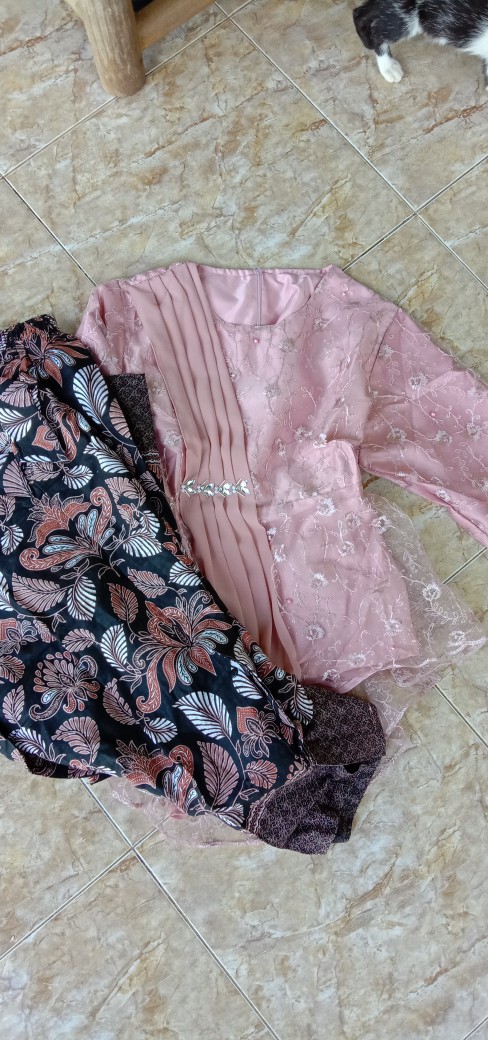 Maura Couple - Sania Ruffle Batik Couple Ori Ndoro Jowi Dnt Garansi Termurah Shopee - Batik Couple