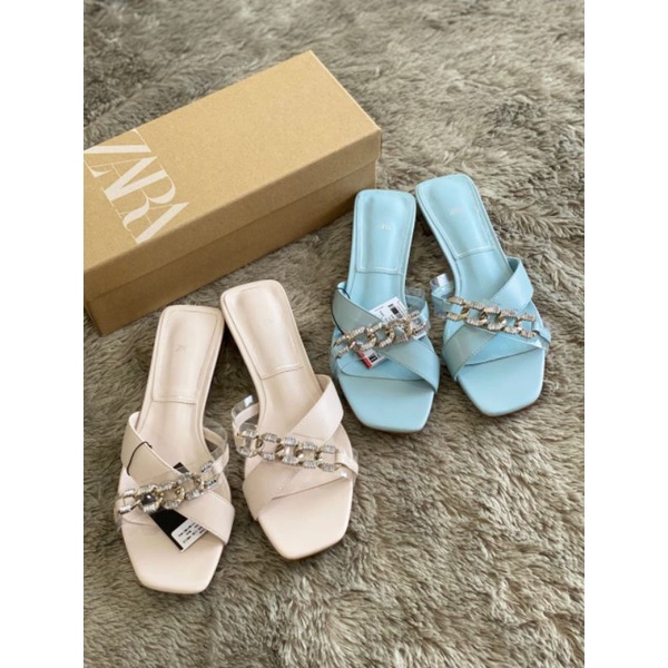 Sendal Putih | Sandal Wanita | Branded Shoes | Slip On | Zs399