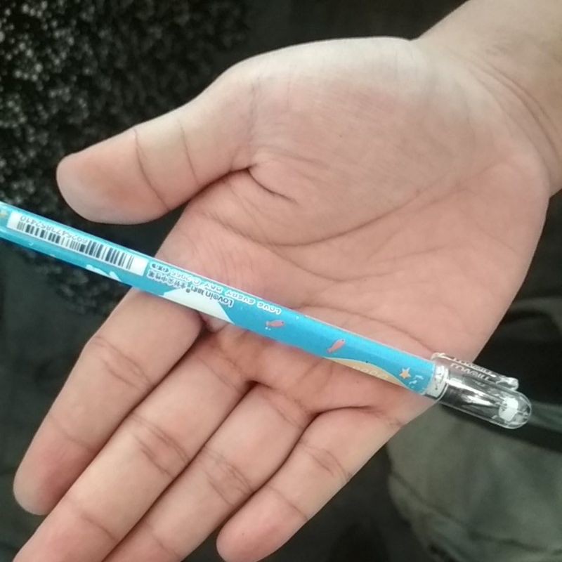 

pulpen hitam