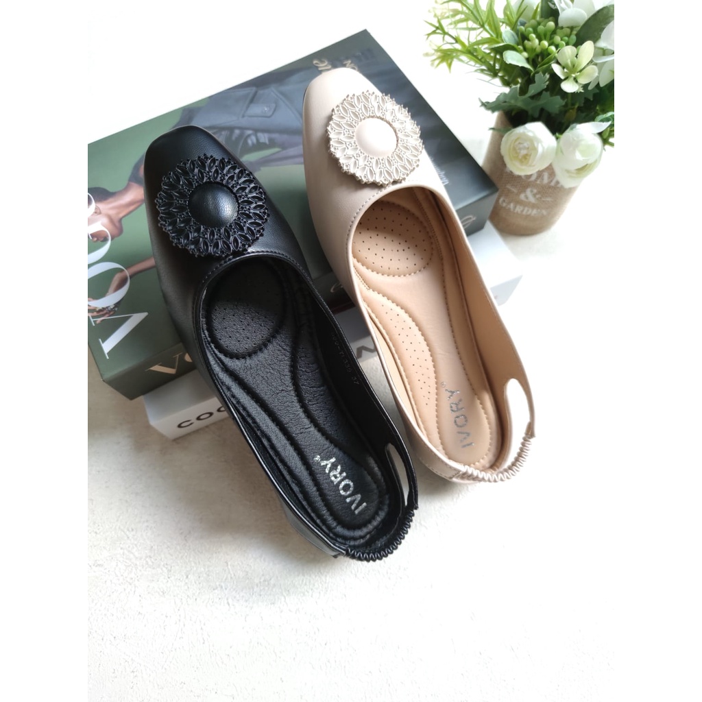 IVORY Sepatu Flat Wanita Tali Belakang Import 999-TL335