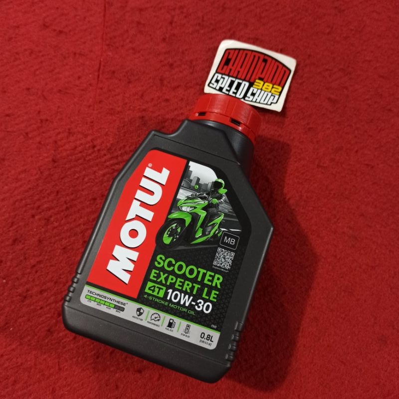 Oli Motul Scooter Expert LE 4T 10W-30 0,8Liter Beat Scoopy Vario 110 Vario 125 Vario 150 PCX 150 ADV
