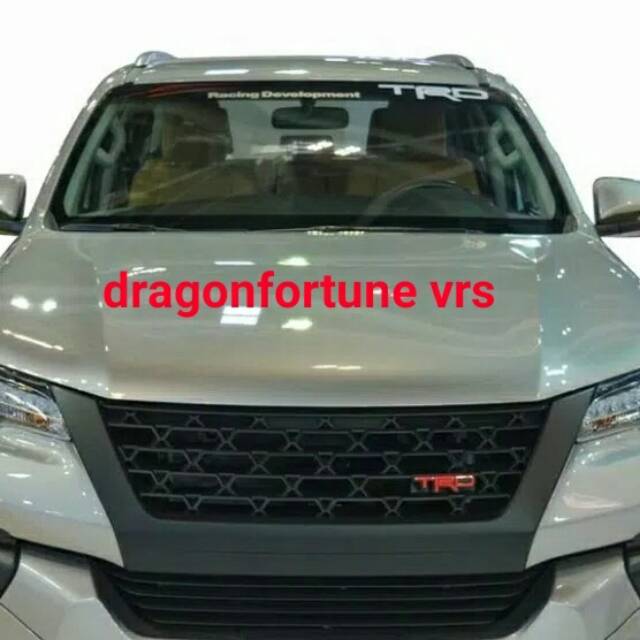 GRILL FORTUNER VRZ 2016 .TRD GRILL