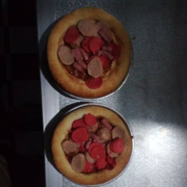 

Pizza frozen mini 12 pcs ( 1 lusin)