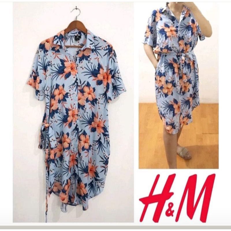 Dress H&amp;M Women V-Neck Shirt Dress Original Branded