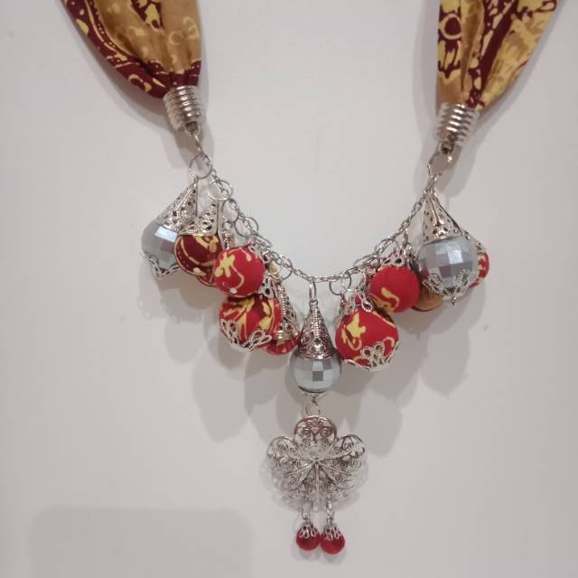 Kalung batik jambi, kalung batik etnik, oleh-oleh sovenir khas jambi