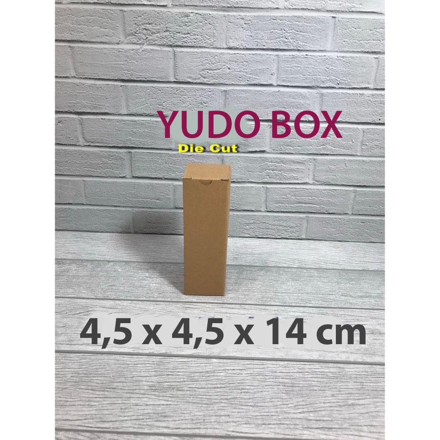 

Kardus karton uk.4,5x4,5x14 cm...die cut box kotak untuk Botol - dll