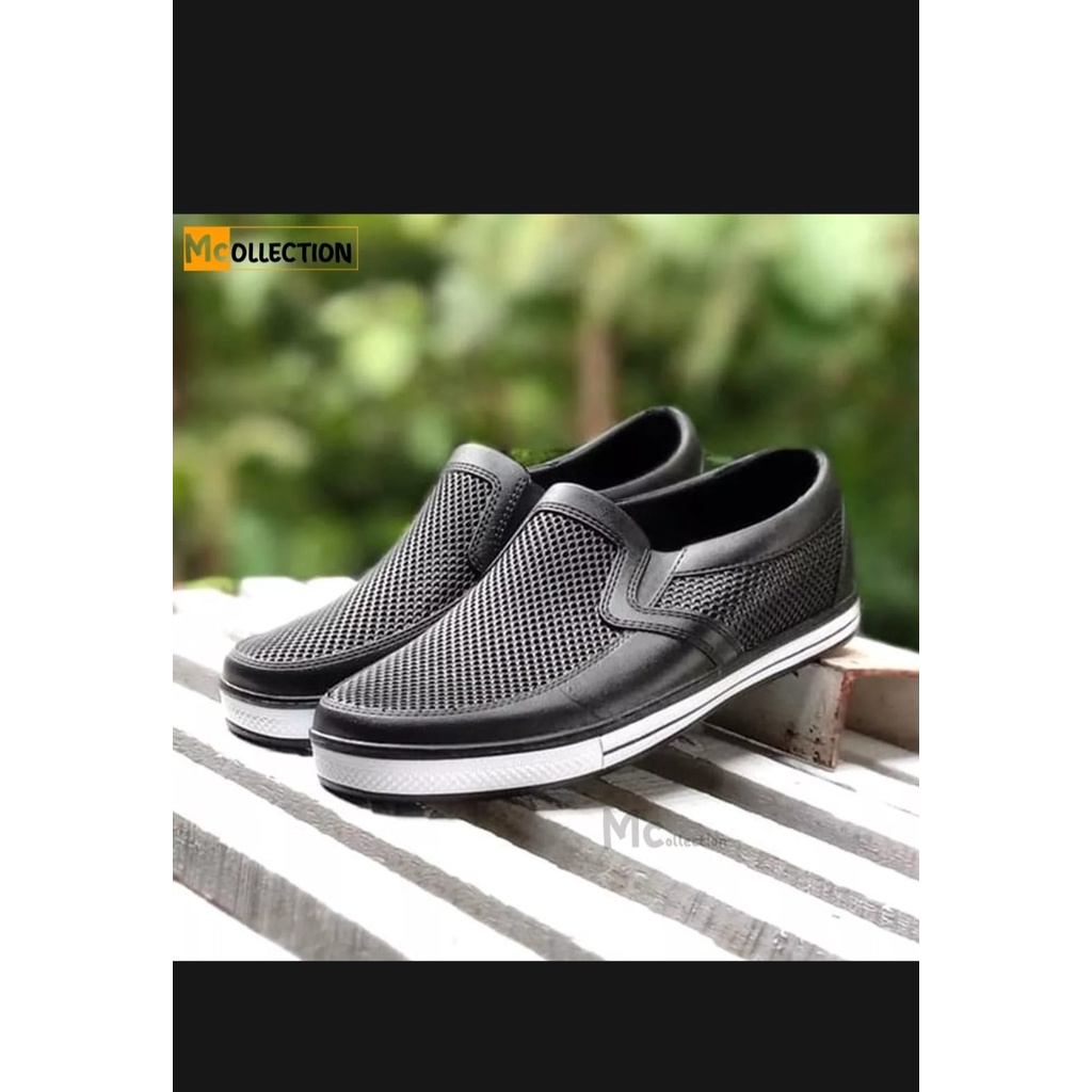 Sepatu Karet Anti Air Slip On / Sepatu Pria Kasual - 1146 / Sepatu Karet Model Terbaru / Sepatu Kare