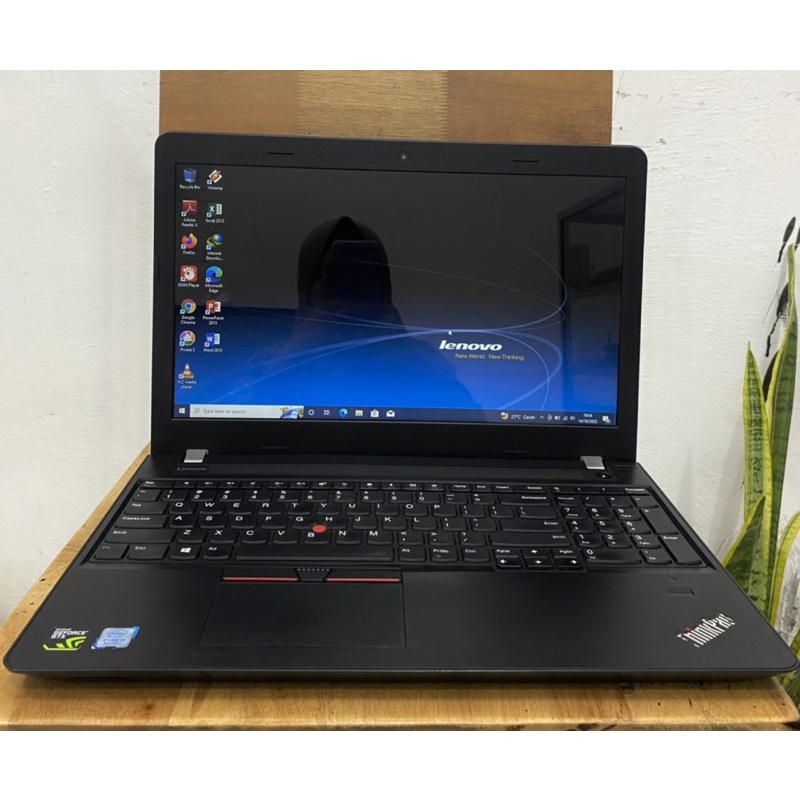 LENOVO THINKPAD E570 Gaming