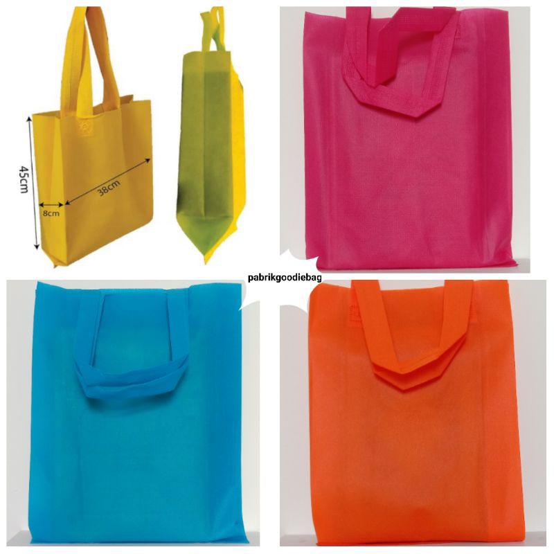 

Tas Spunbond / Goodiebag Handle Lipat Samping Ukuran 38x45