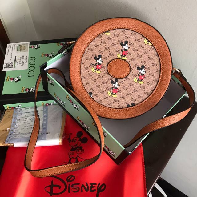 GUCCI OVAL MICKEY TAS SELEMPANG SEMPREM