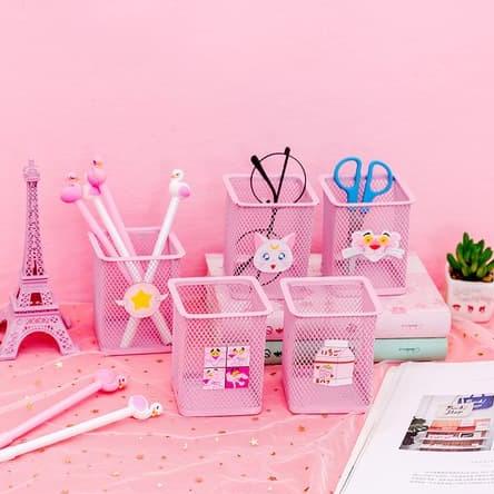 

TEMPAT PEN PENSIL MEJA HOLDER JARING BESI WARNA