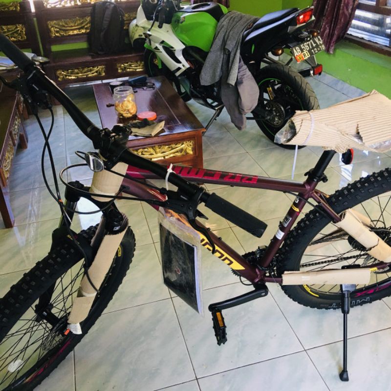 sepeda polygon premier 4 new