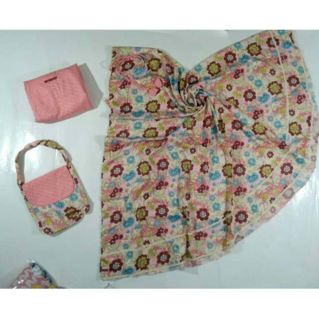 Mukenah dewasa by Dannis (L dan XL)