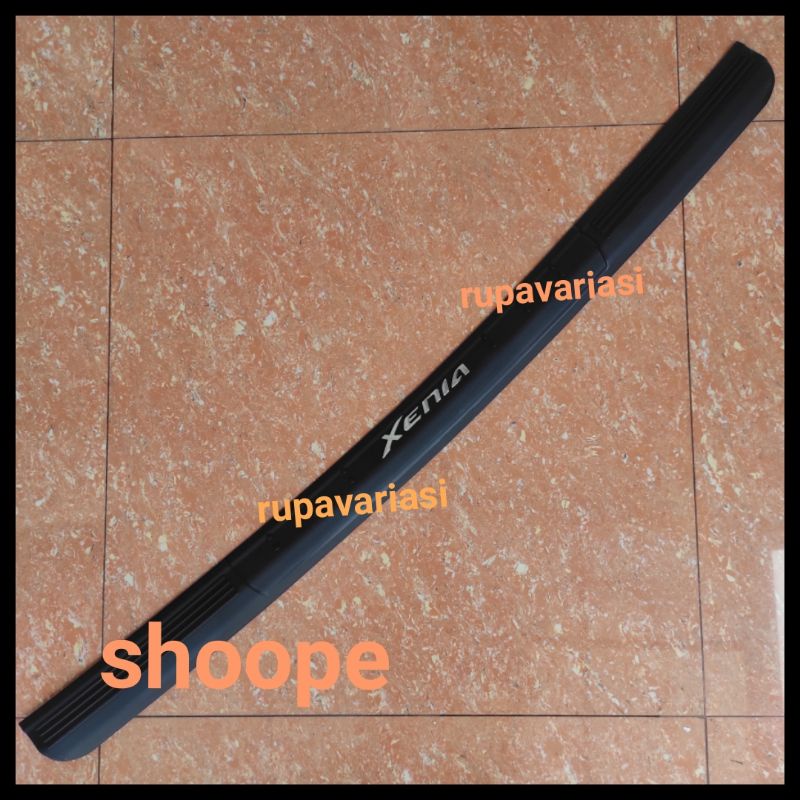 silplate sill plate bagasi belakang daihatsu all great new xenia 2012 sampai 2018 2013 2014 2015 2016 2017 plastik abs tempel hitam