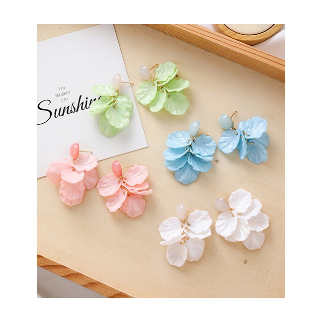 LRC Anting Tusuk Fashion Petal Fringed Multi-layer Earrings F733XX