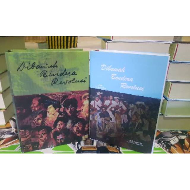 Dibawah Bendera Revolusi jilid 1 & 2 by Ir Sukarno