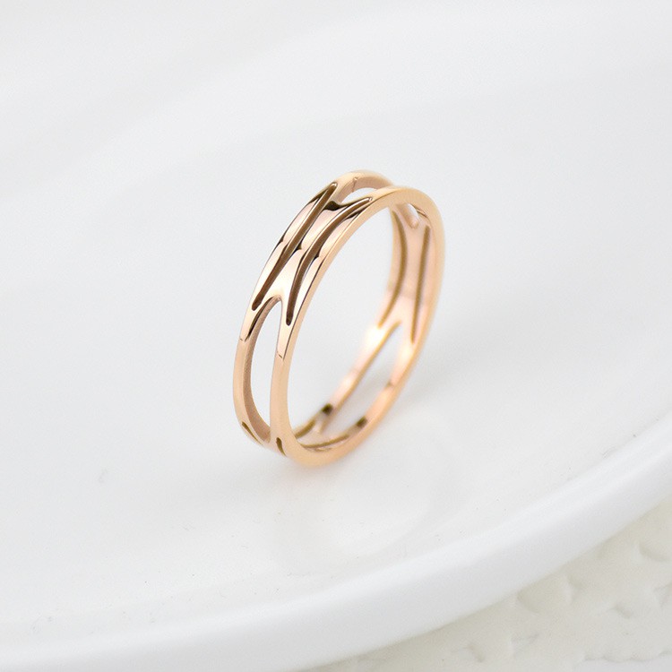 Cincin Stainless Steel / Titanium Anti Karat Wanita Mini Korea Motif Simpel Elegant Rose Gold CK064