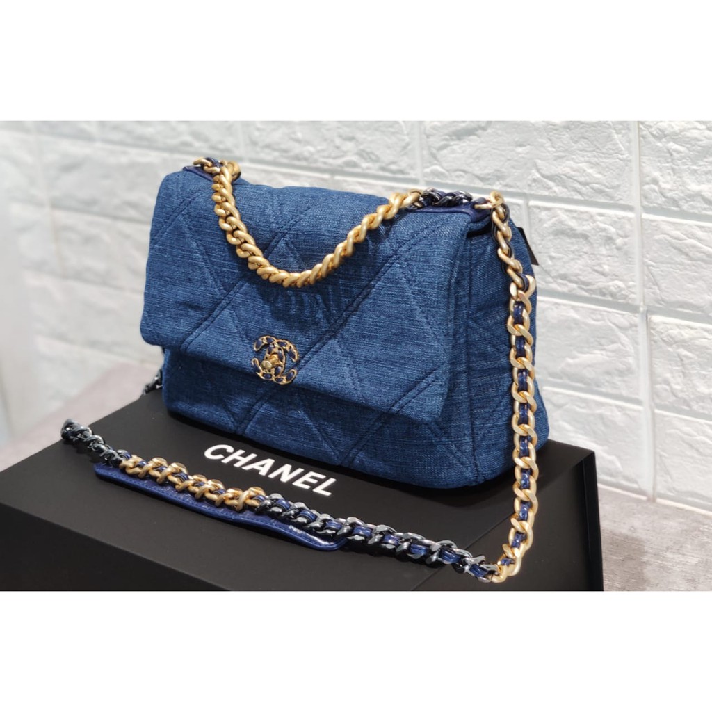 Chanel 19 Flap Denim
