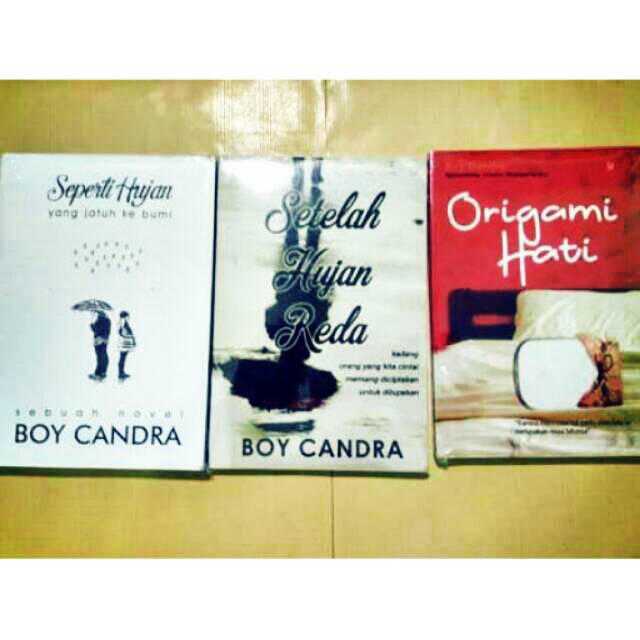 Novel 1 PAKET ISI 3 PCS by BOY CANDRA