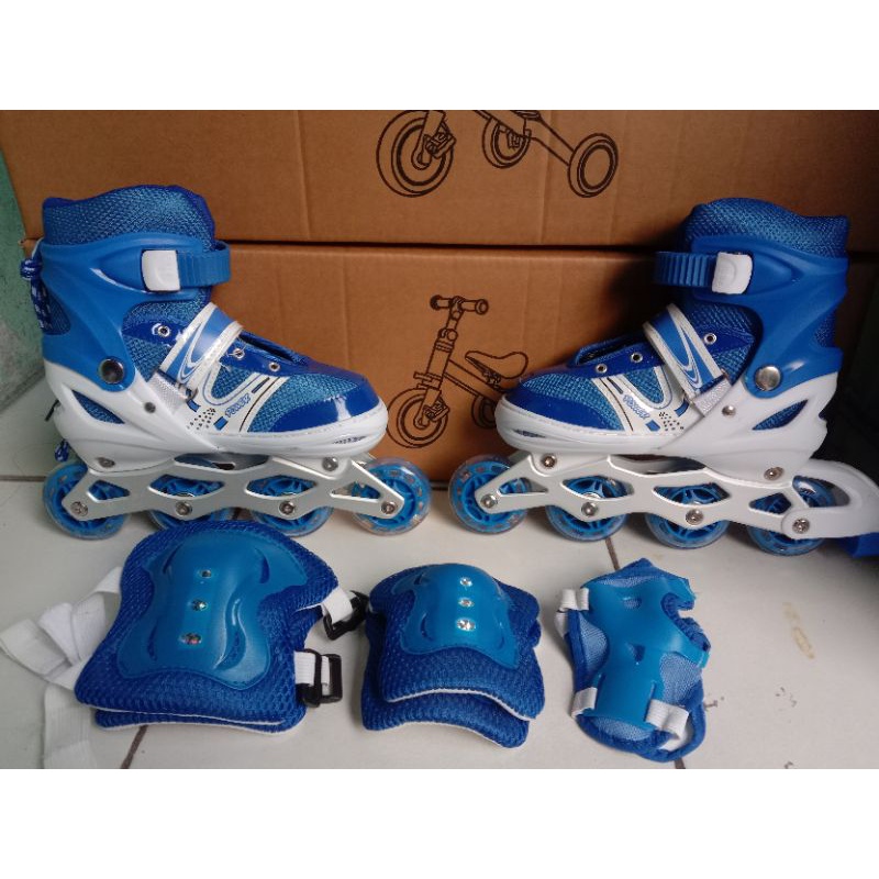 SEPATU RODA ANAK INLINE/BAJAJ +HELM +DEKER